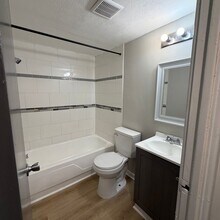 Building Photo - 9031 S Eldorado Dr