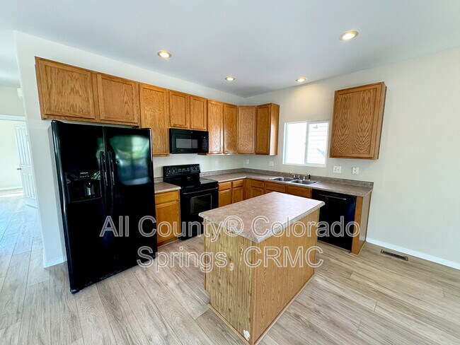 Building Photo - 1454 Flycatcher Ln