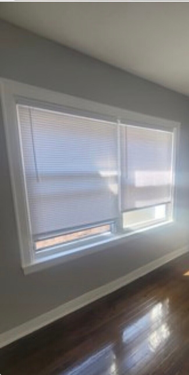 Foto del edificio - 8043 S Maryland Ave