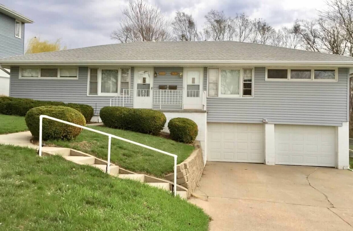 Foto principal - 3642 Virginia St