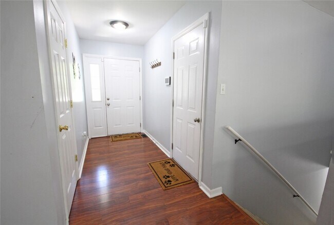 Foto del edificio - 2765 Whitecreek Ln