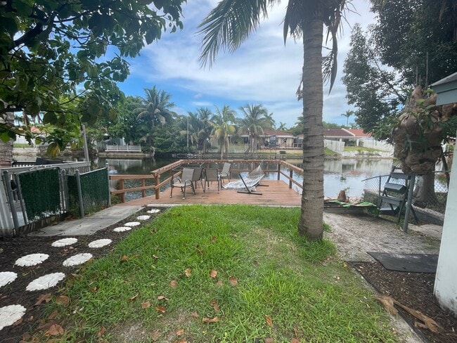 Building Photo - 17650 NW 77th Ct
