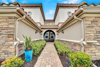 Building Photo - 8839 Nautical Landing Cir