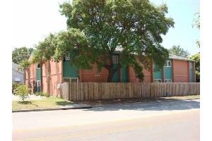 Building Photo - 521 33rd Ave N