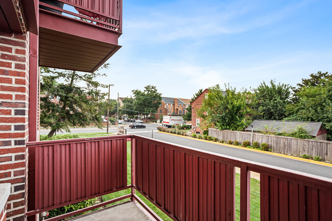 Private Balcony - 1830 Columbia Pike