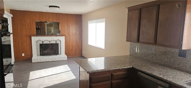 Building Photo - 12431 Avocado Ave