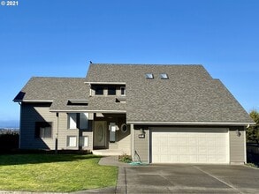 Building Photo - 850 Prefontaine Dr