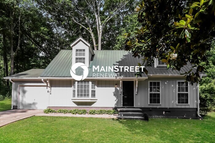 Primary Photo - 4 Bedroom Pet-Friendly Home in GAINESVILLE...