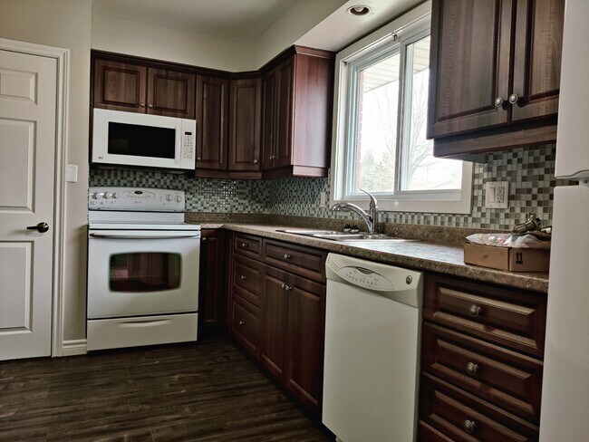 Photo du bâtiment - 10 Hudson Crescent