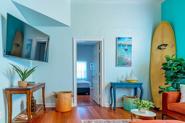 Building Photo - 2001 36th St