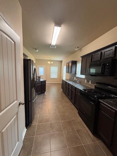 Building Photo - 995 Arbor Glen