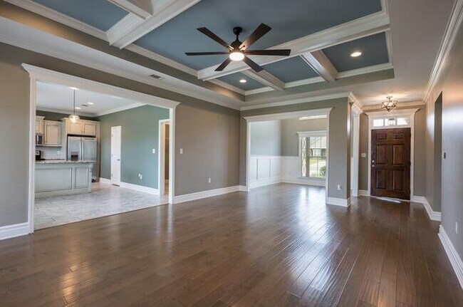 Foto del edificio - 4066 McKenzie Ln