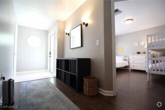 Building Photo - 4459 Flamingo Dr