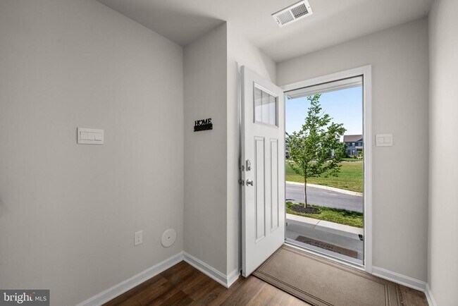 Building Photo - 434 Herringbone Wy