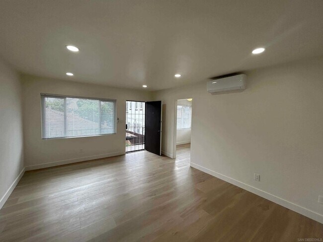 Foto del edificio - 4746 Marlborough Dr