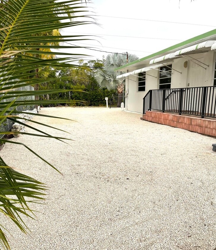 13 N Blackwater Ln, Key Largo, FL 33037 House Rental in Key Largo, FL