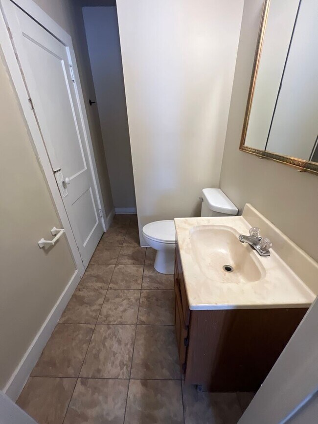 Foto del edificio - 1224 N Rutledge St