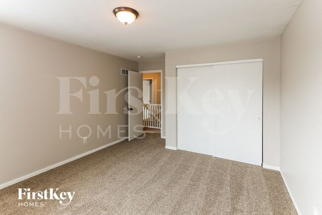 Foto del edificio - 546 White Fence Dr