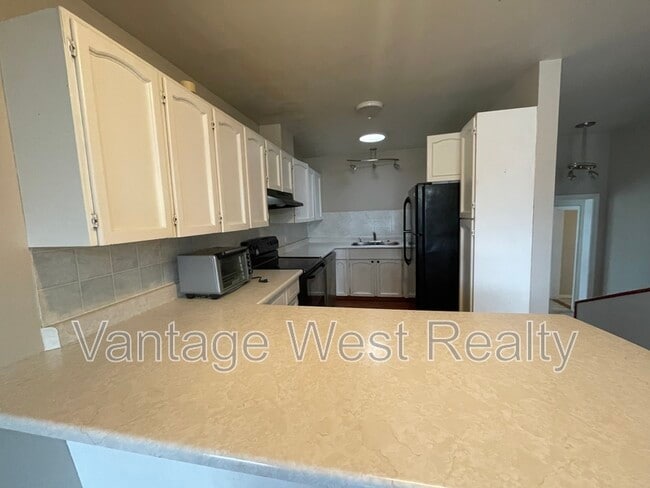 Photo du bâtiment - 155 Hardie Rd