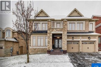 Building Photo - 10 Fort Williams Dr