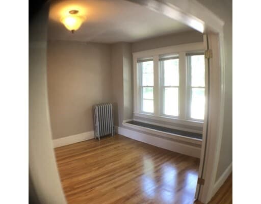 Building Photo - 16 Flagg St