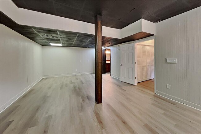 Foto del edificio - 6035 Stone Wood Dr NW