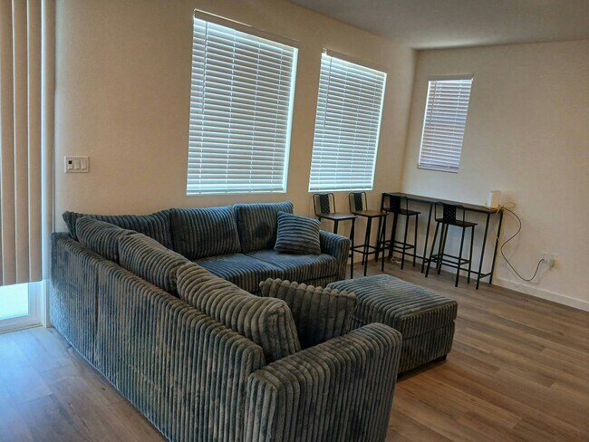 Foto del edificio - 7811 Silver Pond Wy