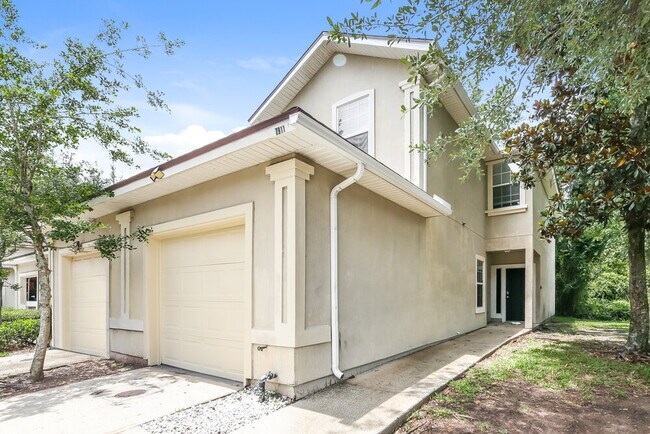 Building Photo - 7911 Melvin Rd