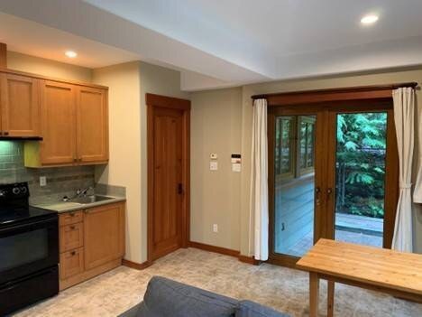 Building Photo - 7428 Treetop Ln
