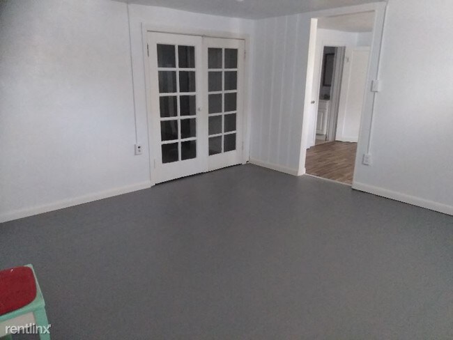 Foto del edificio - 5560 alcott St