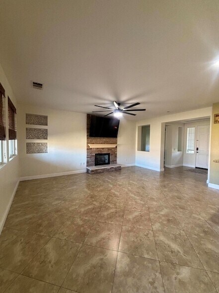 Foto del edificio - 82950 Vincent Dr