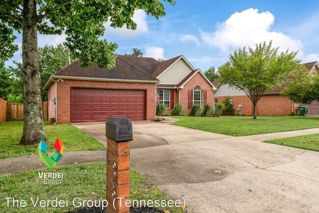 Foto del edificio - 3 br, 2 bath House - 626 Creekfront Dr