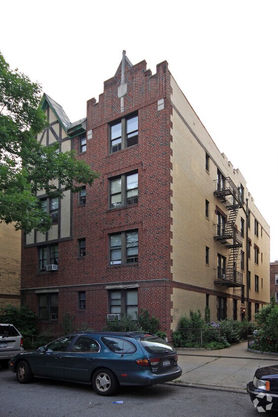 Foto del edificio - 43-33 41st St