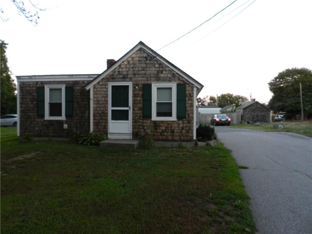 Primary Photo - 149 Bristol Ferry Rd