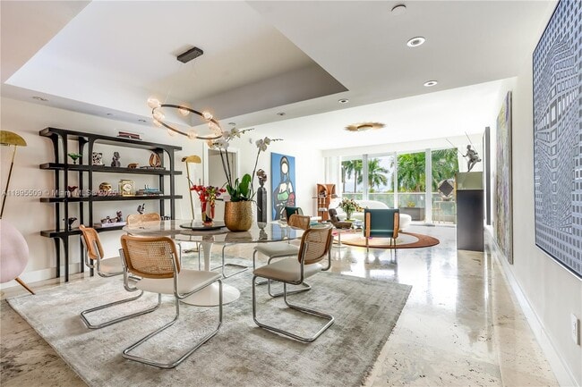 Foto del edificio - 2627 S Bayshore Dr