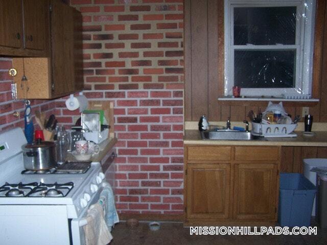 Foto del edificio - 71 S Huntington Ave