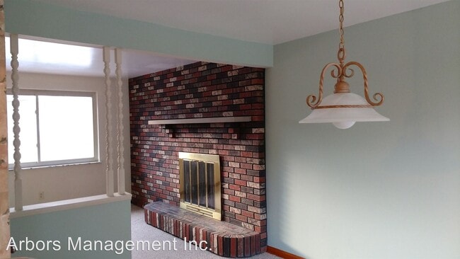 Building Photo - 2 br, 1 bath House - 1870 Haymaker Rd