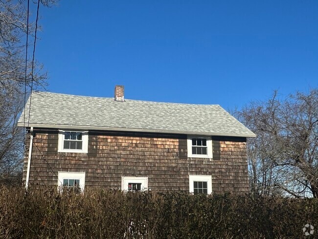 Building Photo - 268 Bow Ln