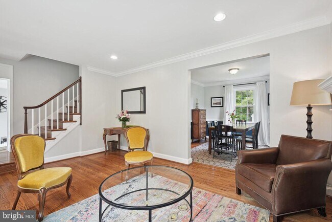 Foto del edificio - 5209 Nahant St