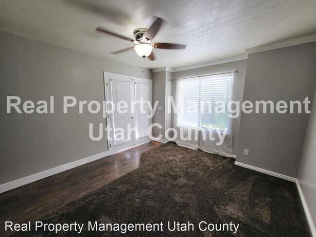 Foto del edificio - 5 br, 3 bath House - 885 South 630 West