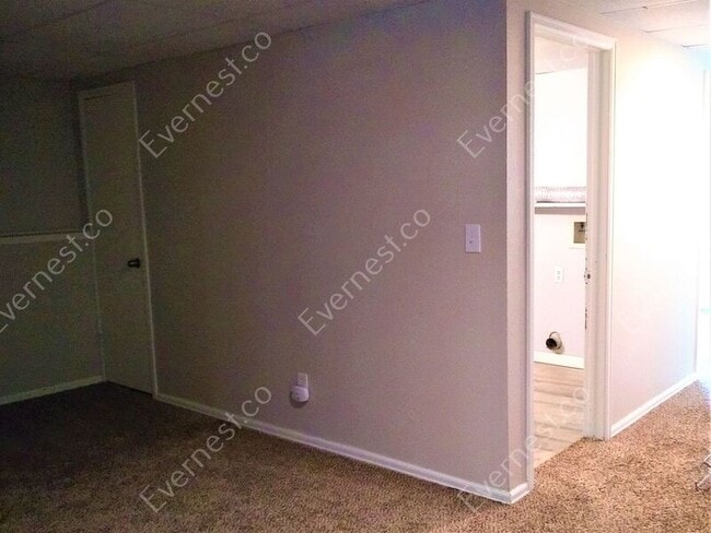 Building Photo - 3803 Dall Pl