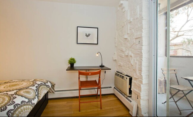Foto del edificio - 1270 N Marion St