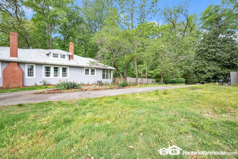 Foto principal - 8720 Black Creek Rd