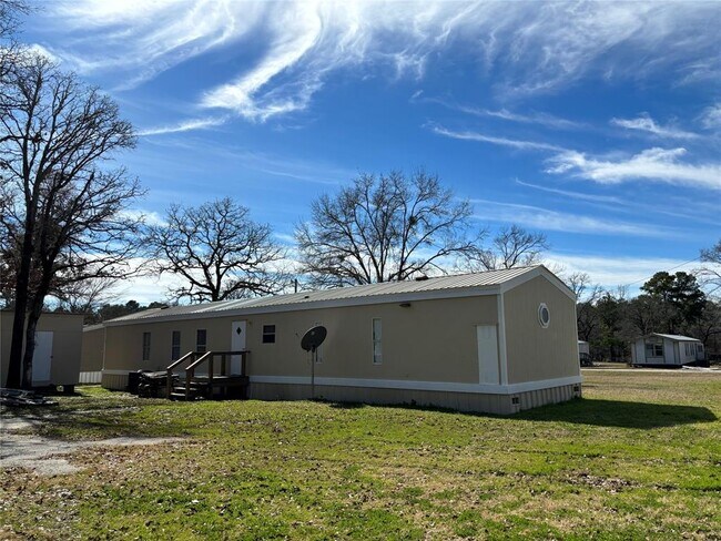 Foto del edificio - 222 Morris Ln