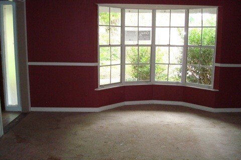 Building Photo - 5933 111th St