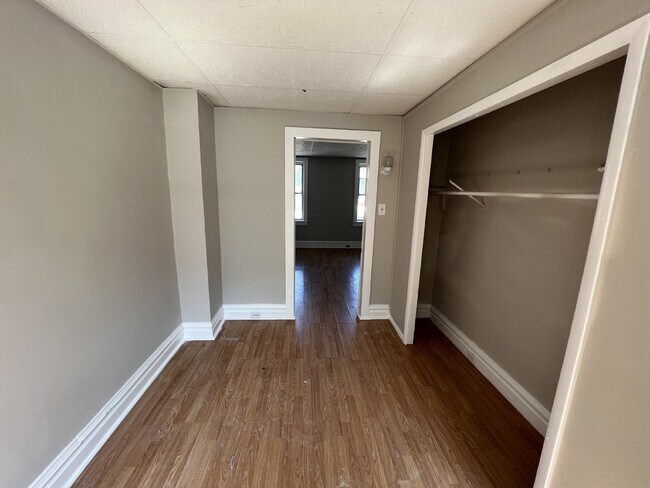 Foto del edificio - AVAILABLE NOW! 2BR IN ALLENTOWN! Apply Today!
