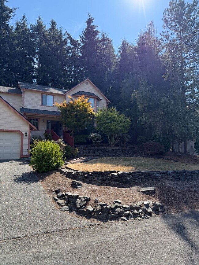 Foto del edificio - 3305 12th Ave Ct NW