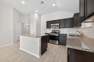 Building Photo - 2122 Artic Loon Dr