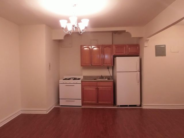 Primary Photo - 116 Albemarle Rd