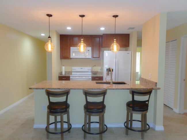 Building Photo - 3001 58th Ave S